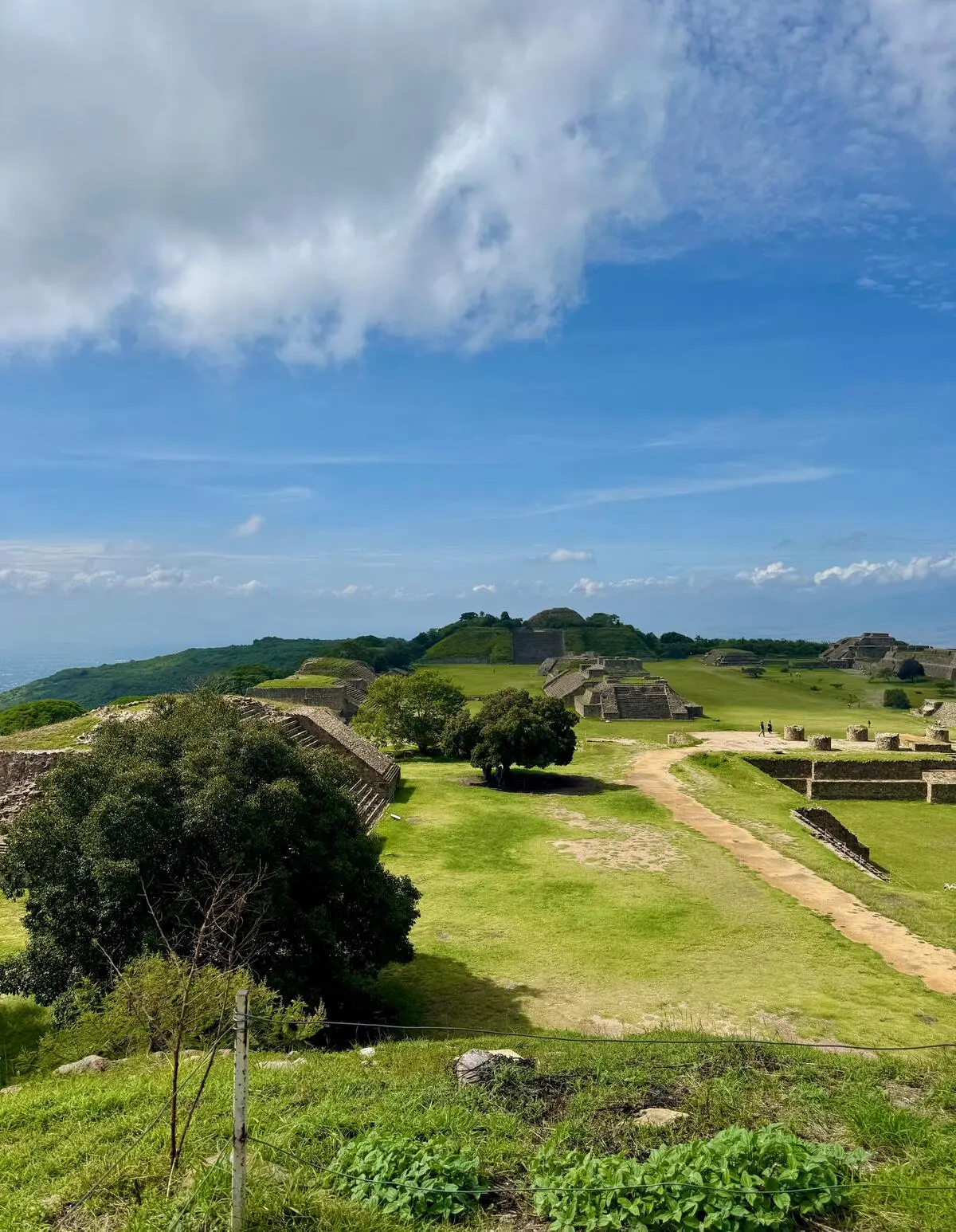 Tour privado en Oaxaca - Gran Plaza de Monte Albán